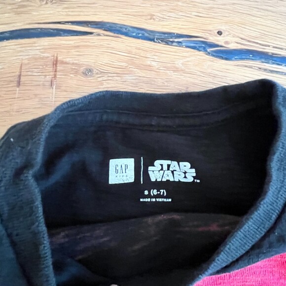 Star Wars x Gap Kids Black Long Sleeve T-Shirt The Force Awakens Small - Picture 4 of 7